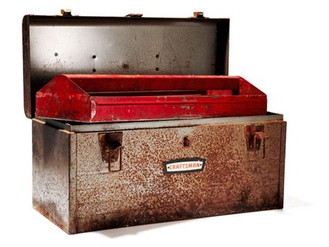 restoring a metal tool box|how to repair old toolbox.